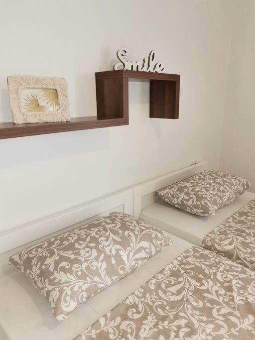 Apartman Pejic Podstrana Exteriér fotografie